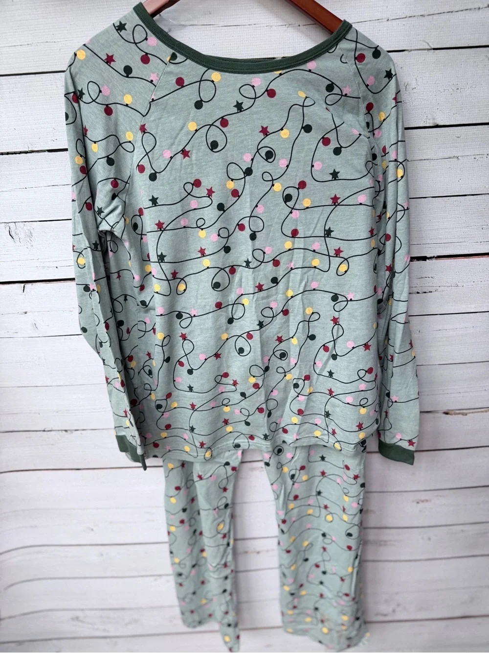 Women's Light Green Festive String Light Pajama Set